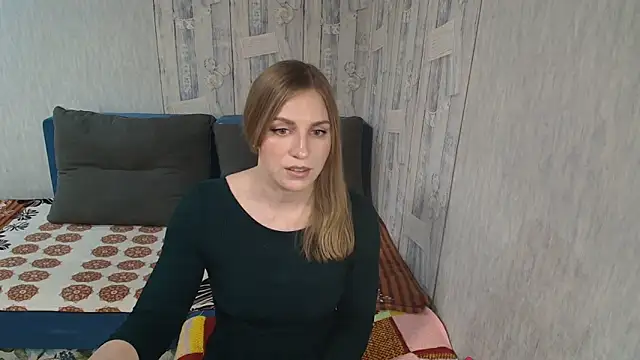 Pilly_green_'s cam snapshot