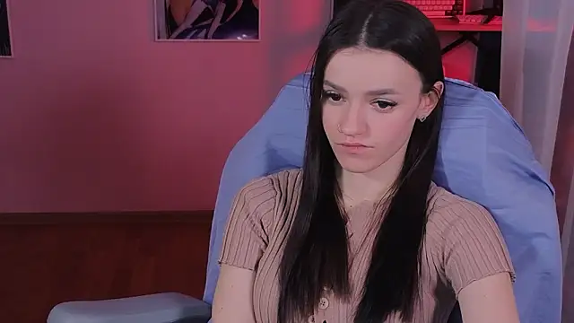 E_l_i_z_e_'s cam snapshot