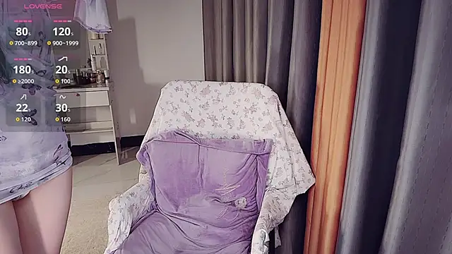 NolanMia's cam snapshot