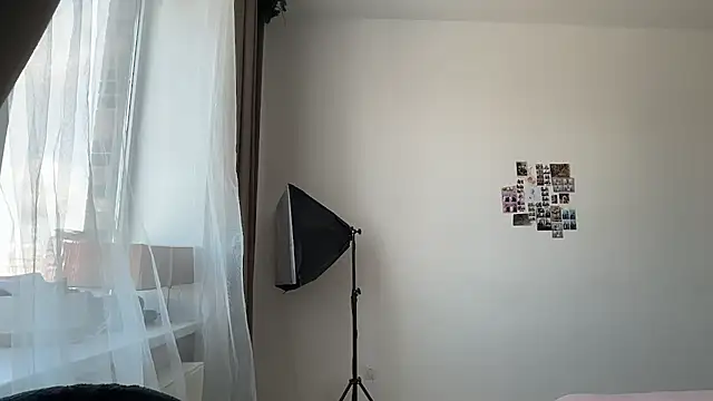 Katie____'s cam snapshot