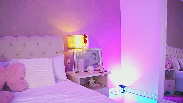 OhhAisha's cam snapshot