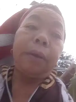 VangLe73 live sex cam