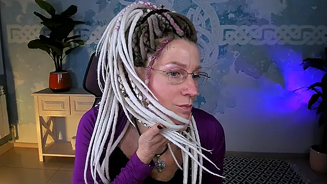 UmaSpace live sex cam