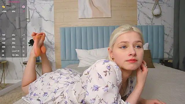 SandyShayes's cam snapshot