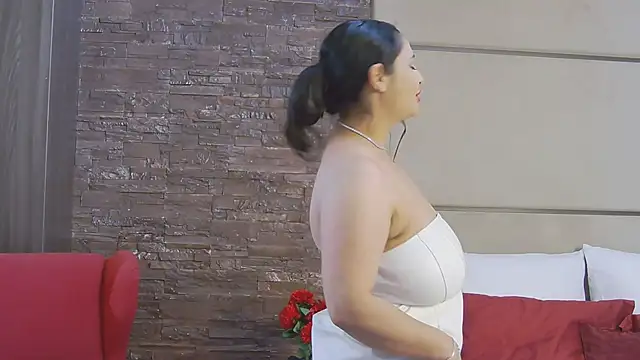 MayaMusee's cam snapshot