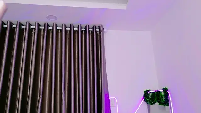 betty_xoxoo's cam snapshot