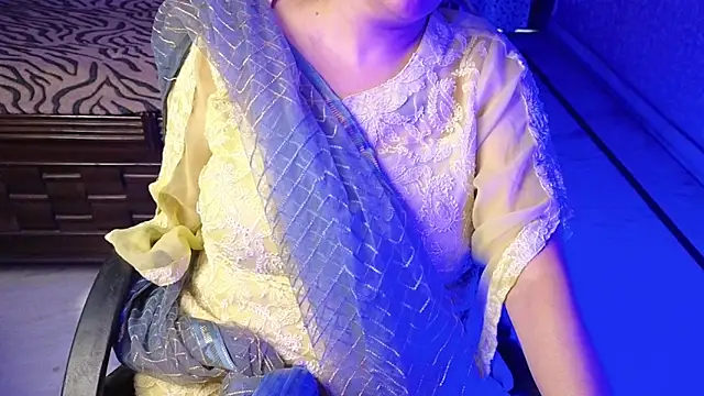 ShylaGill's cam snapshot