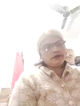 Bhavna_hot's cam snapshot