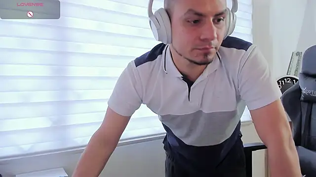 Rick_Adams's cam snapshot