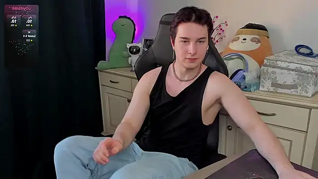 Vincent_Strong's cam snapshot