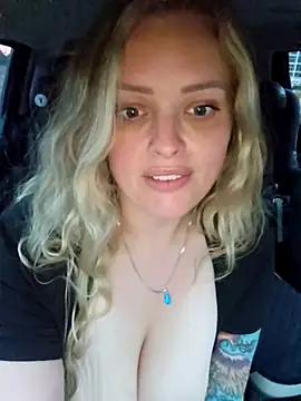 Bridgette03 live sex cam