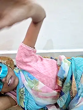 Desi_Sayli_Bhabhi's cam snapshot