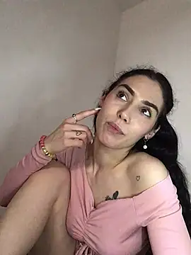 SiennaLuna's cam snapshot