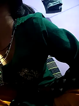 SANDHYAHOTKUMARI's cam snapshot