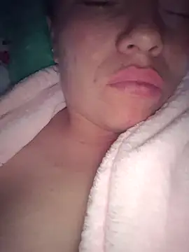 Rouse_hot_'s cam snapshot