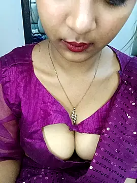 Marathi_gavtami's cam snapshot