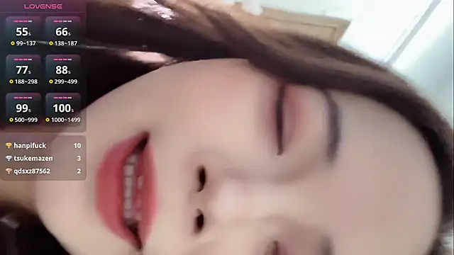 Eliana-ik's cam snapshot