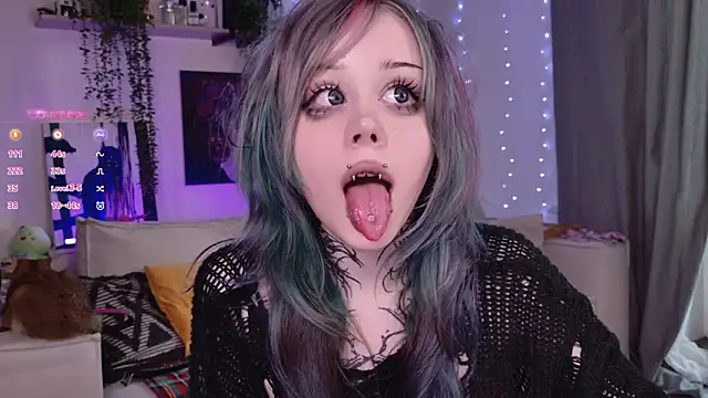 Lollyshy's cam snapshot