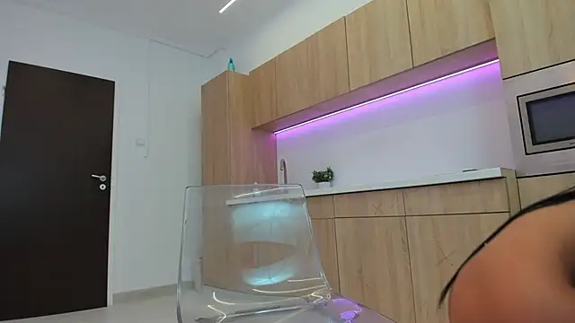 Britney_Charm_ live sex cam