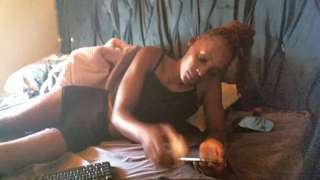 BabyBlush-'s cam snapshot