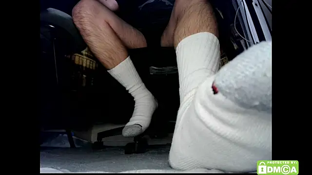 justshutupandwatch's cam snapshot