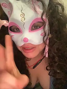 Lucy_YupiSweet live sex cam