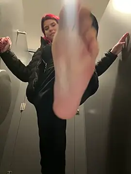 RiriRoseey's cam snapshot