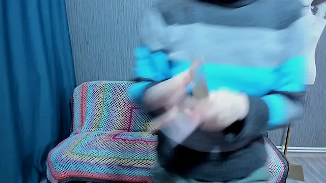 pa1e_pr1ncess's cam snapshot