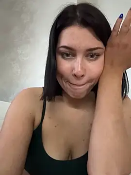 KikiWatson's cam snapshot