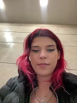 RiriRoseey live sex cam