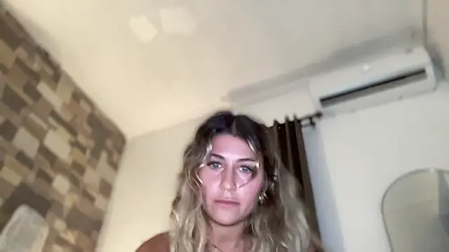 GoddessDove's cam snapshot