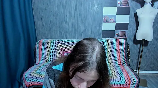 pa1e_pr1ncess's cam snapshot