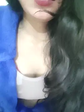 Mynidhiji's cam snapshot