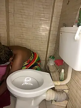 Miss_aerola's cam snapshot