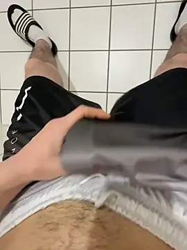 19yobigdick live sex cam