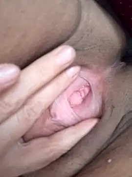 GULACIYAM live sex cam