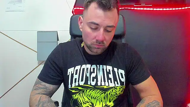 DuncanStone live sex cam