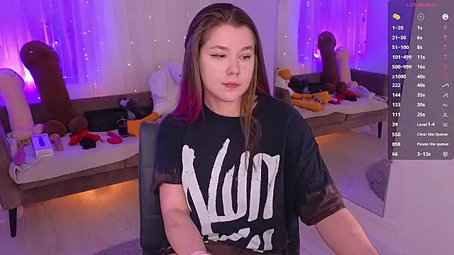 Mira_Falls live sex cam