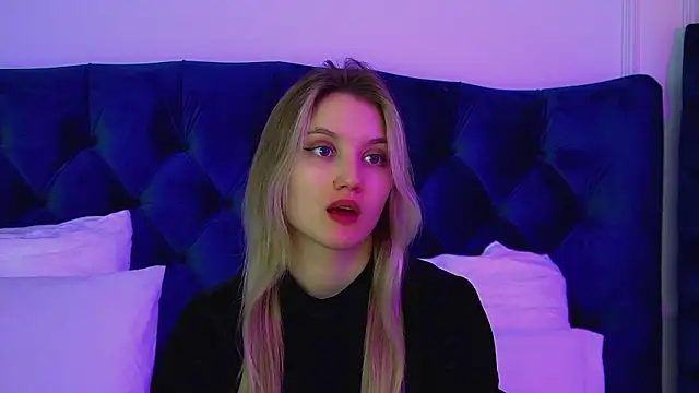 StacyEvances's cam snapshot