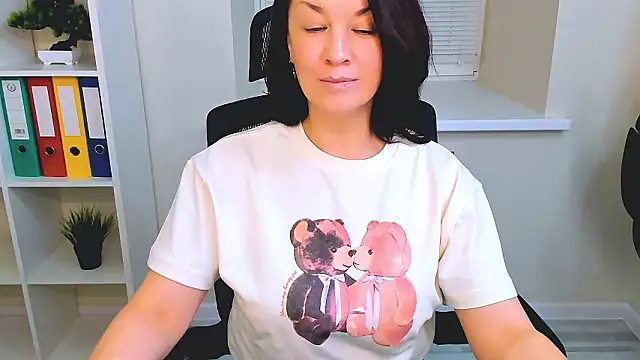 AnaMills's cam snapshot