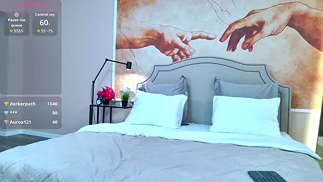 LeyaAtwood's cam snapshot