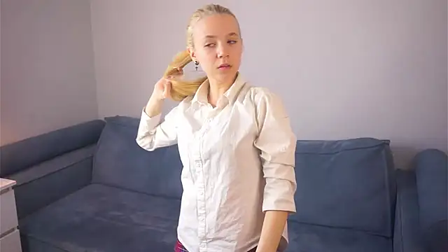 BuffyArdaly's cam snapshot