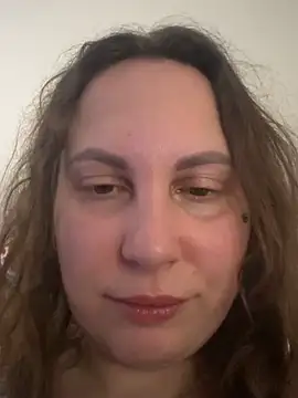 Yanacool007's cam snapshot