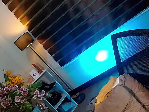 Bella_subhunterx live sex cam