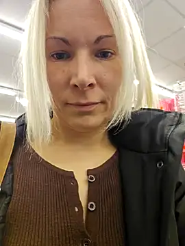 Sunny-Sin's cam snapshot