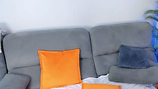 reze_daisies's cam snapshot