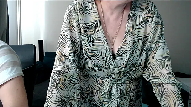 JoannaAndNeighbour's cam snapshot