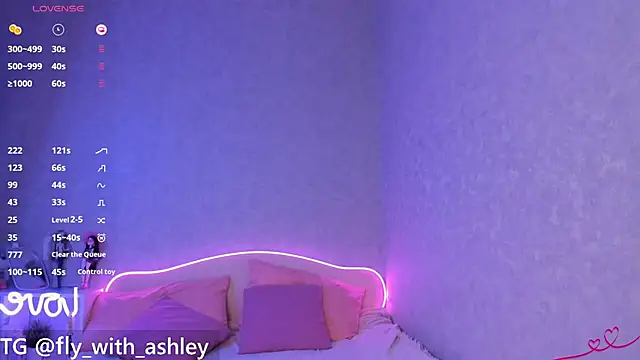 ashley_lovestory's cam snapshot