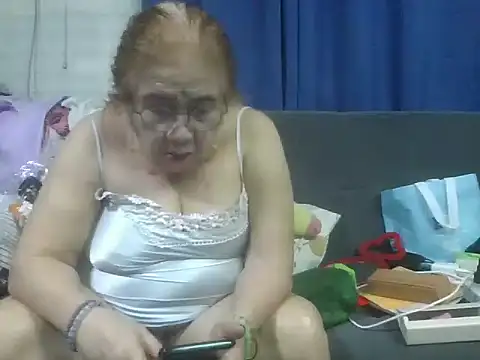 xloverboobsx's cam snapshot