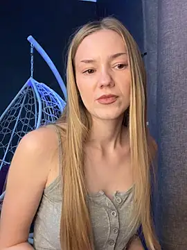 MilaMoone's cam snapshot